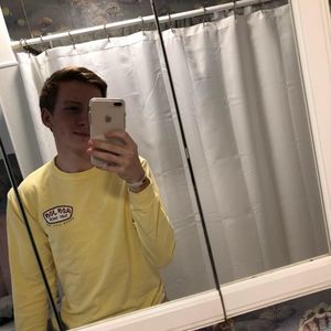 Meet your Posher, Adrian